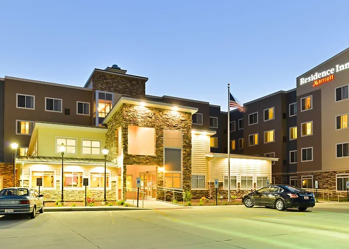 Hotel By Marriott 3*
