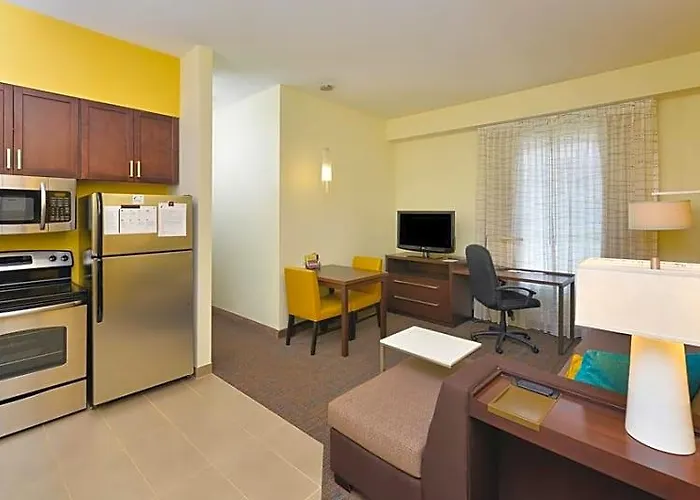 Hotel By Marriott 3*